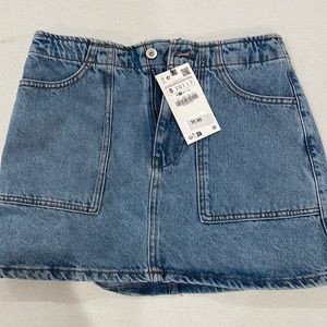 Zara women’s denim mini skirt.  Brand new. Tags attached